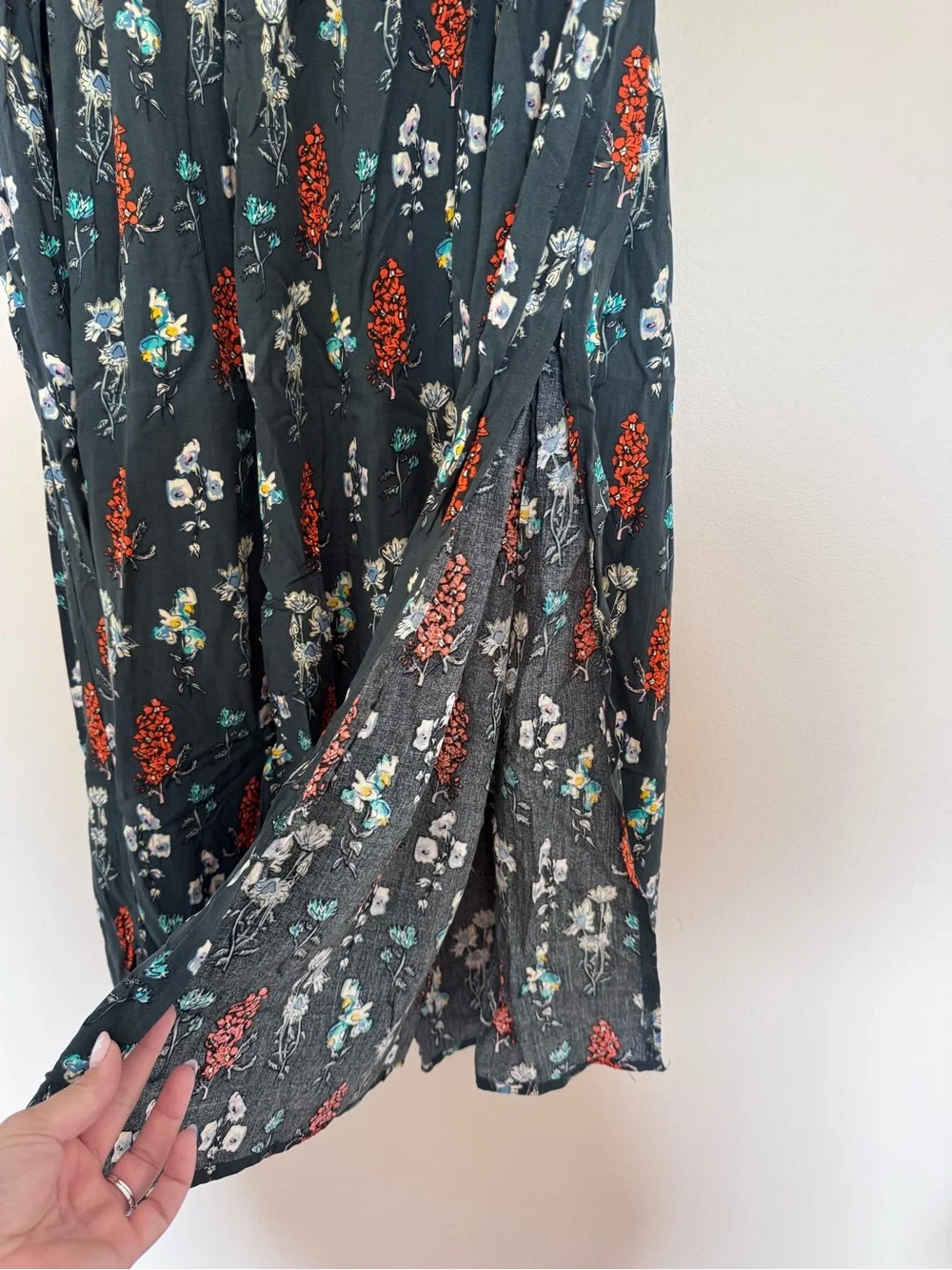 Natural Life Addie Midi Skirt in Charcoal Floral Print